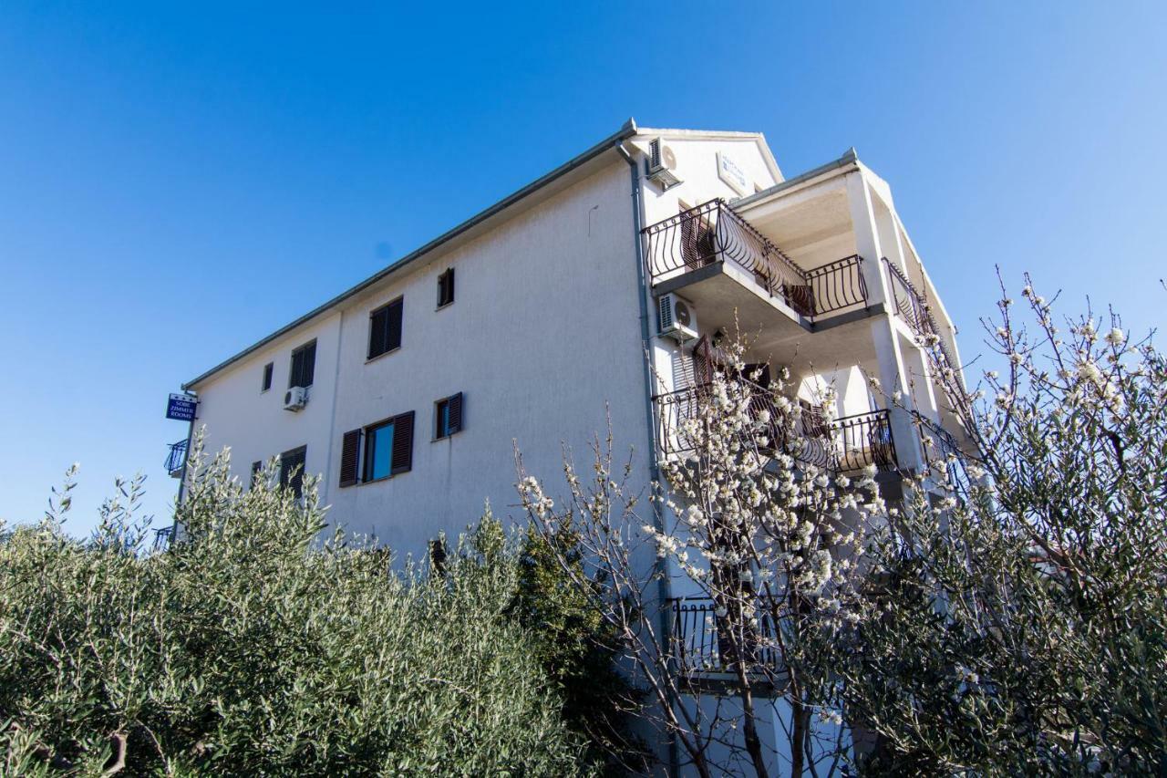 Apartments Jozic セゲット・ヴラニツァ エクステリア 写真